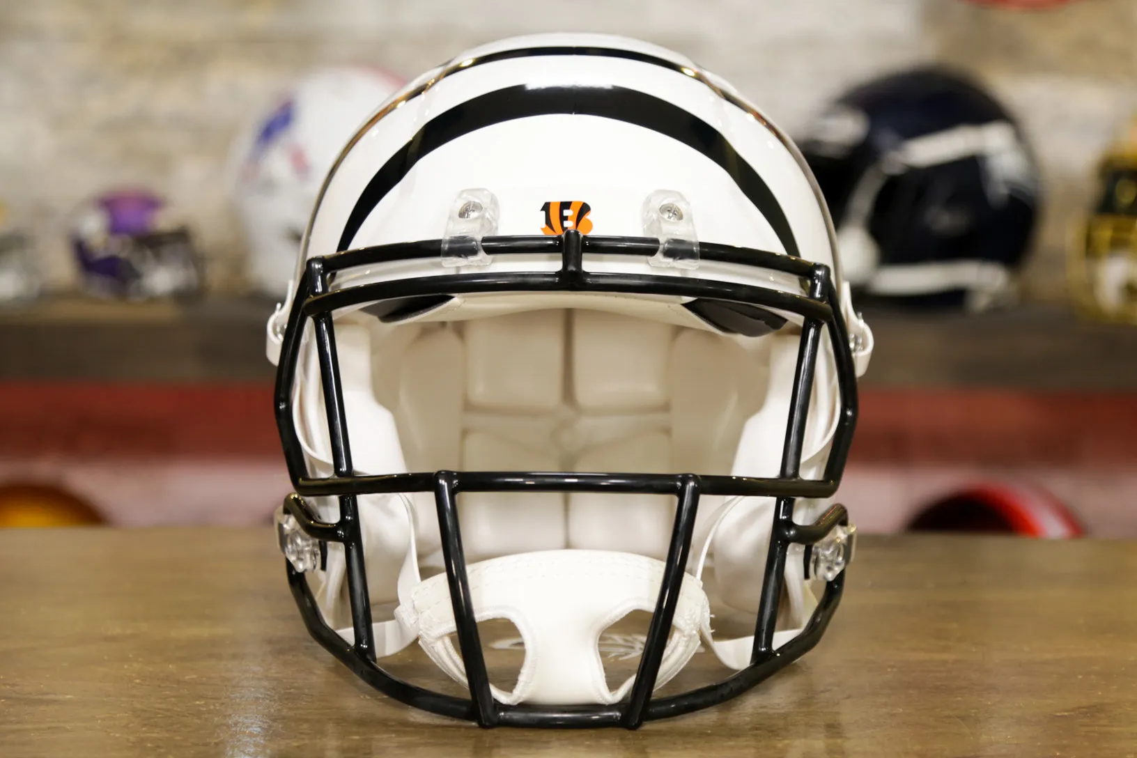 Cincinnati Bengals Riddell Speed Authentic Helmet - White Bengal Alternate