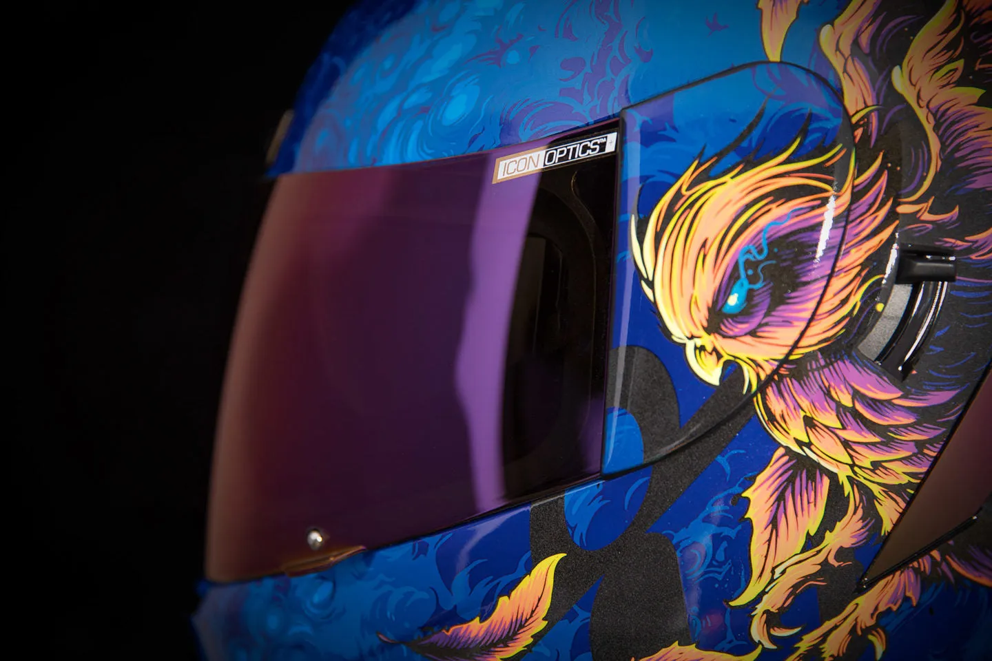 Icon Airform Full Face Bluetooth Helmet Wardon Graphic
