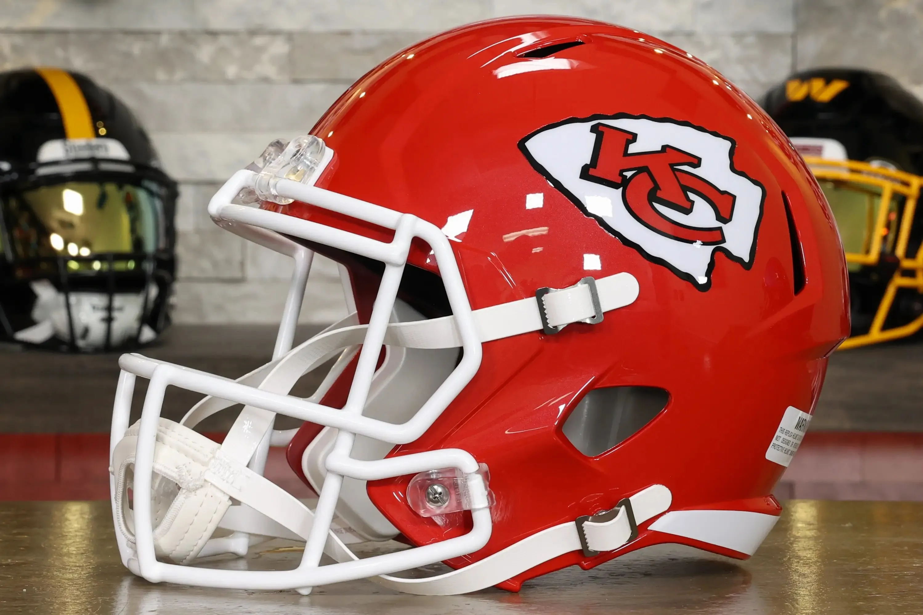 Kansas City Chiefs Riddell Speed Display Helmet