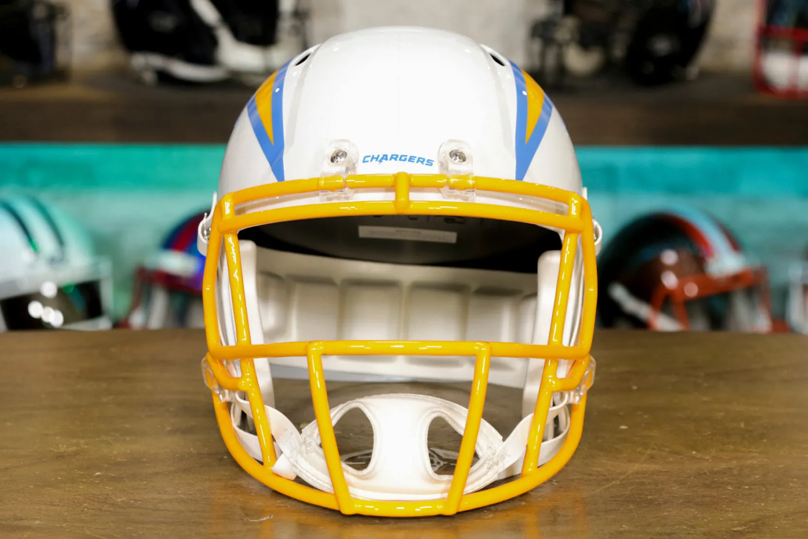 Los Angeles Chargers Riddell Speed Display Helmet