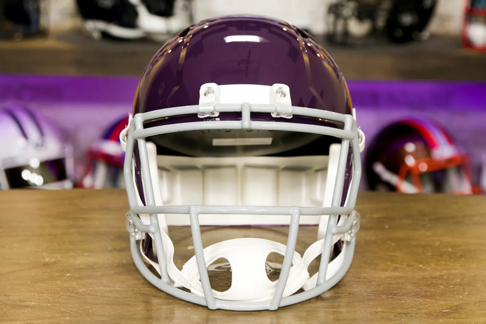 Minnesota Vikings Riddell Speed Display Helmet - 1961-1979 Throwback