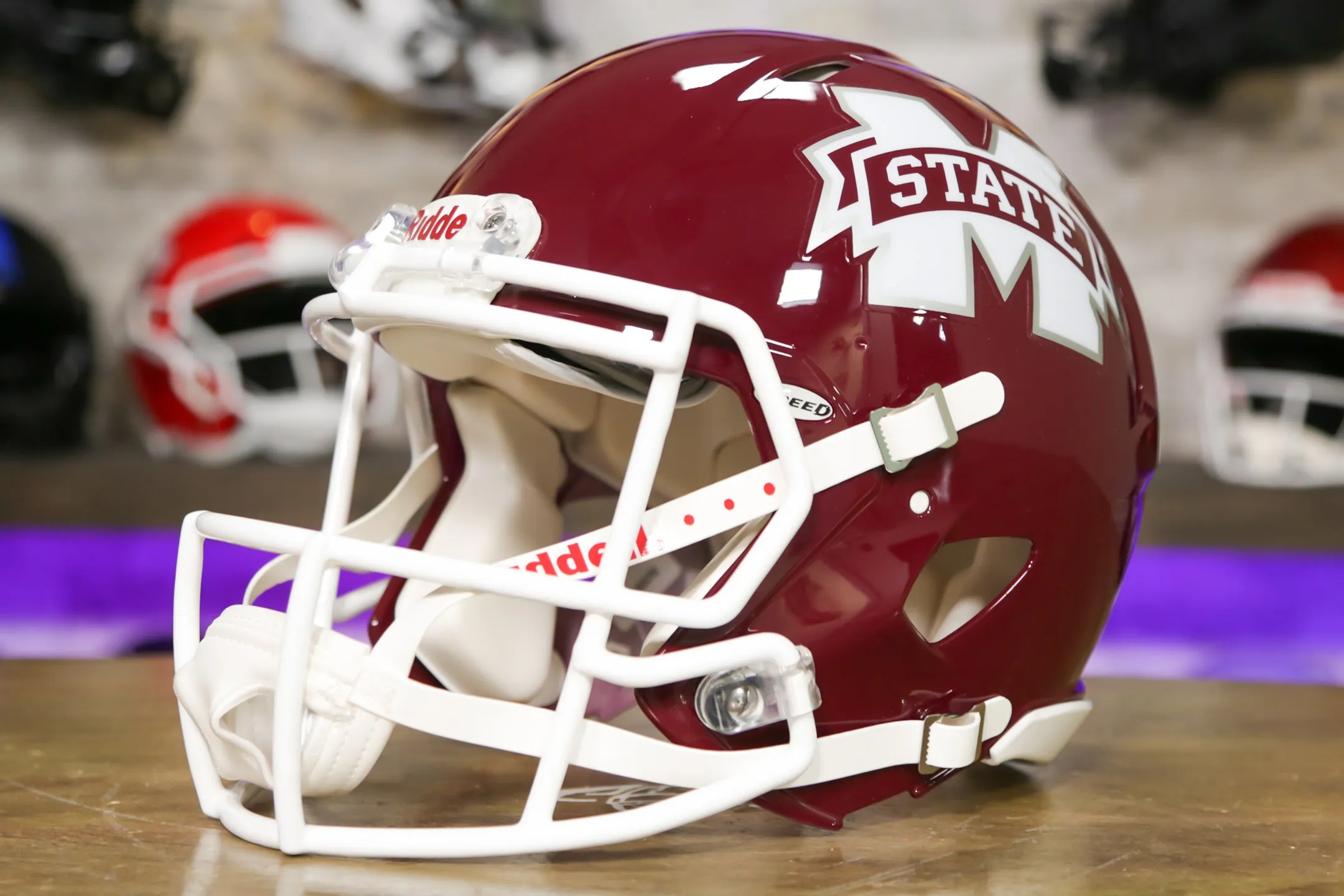 Mississippi State Bulldogs Riddell Speed Authentic Helmet - OPEN BOX