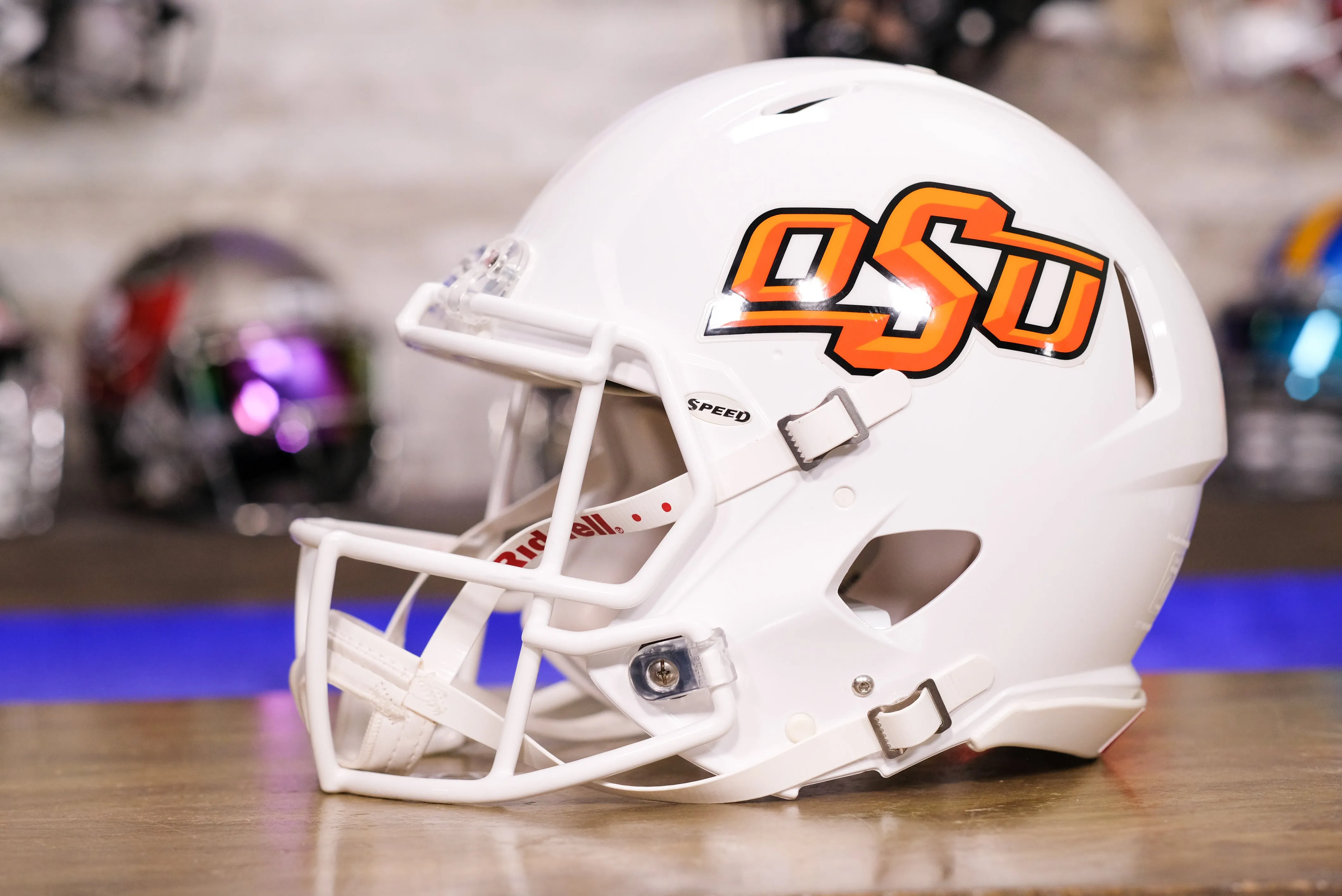 Oklahoma State Cowboys Riddell Speed Authentic Helmet