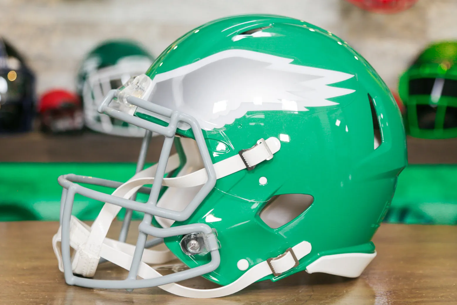 Philadelphia Eagles Riddell Speed Authentic Helmet - Kelly Green Alternate