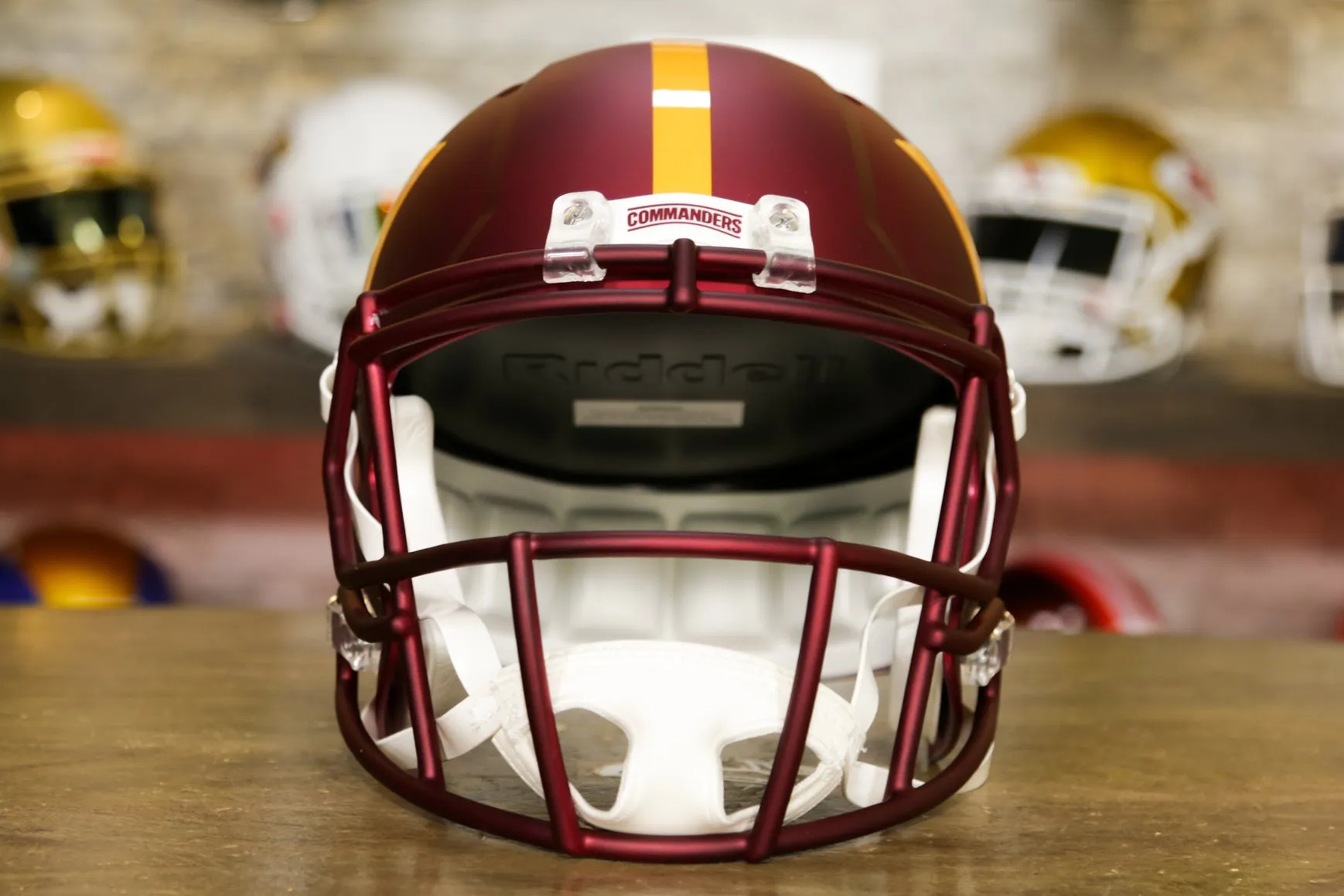 Washington Commanders Riddell Speed Display Helmet